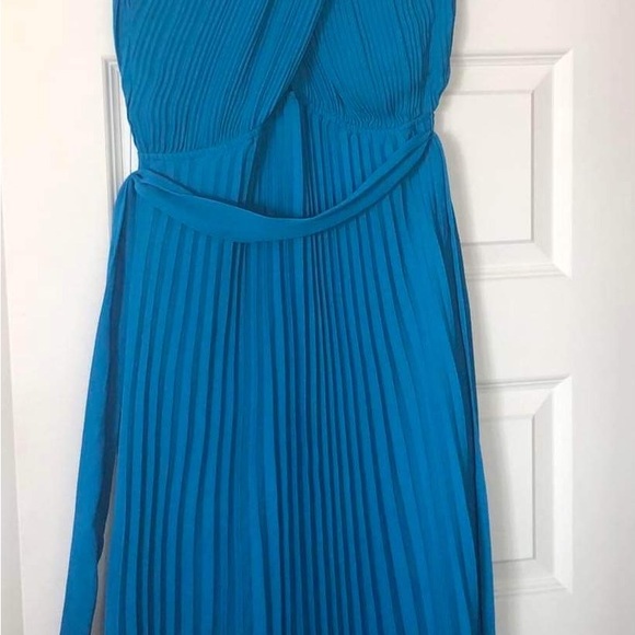 ZARA BLUE BLUE CRISS CROSS HALTER LONG DRESS - Picture 8 of 10